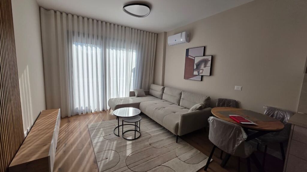 Jepet me qira Apartament 1+1 i mobiluar
