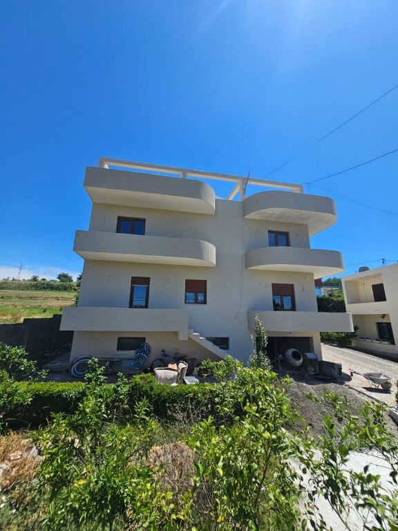 🏡 4-STOREY VILLA FOR SALE IN SHKALLNUR, DURRËS