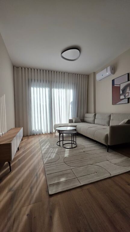 Jepet me qira Apartament 1+1 i mobiluar