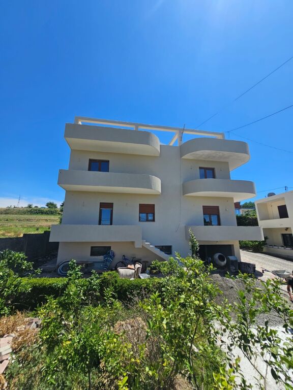 🏡 4-STOREY VILLA FOR SALE IN SHKALLNUR, DURRËS
