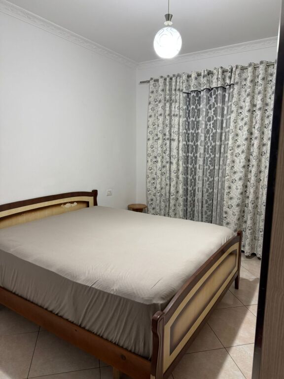 Apartament 2+1+2 Astir Rruga Loni Ligori