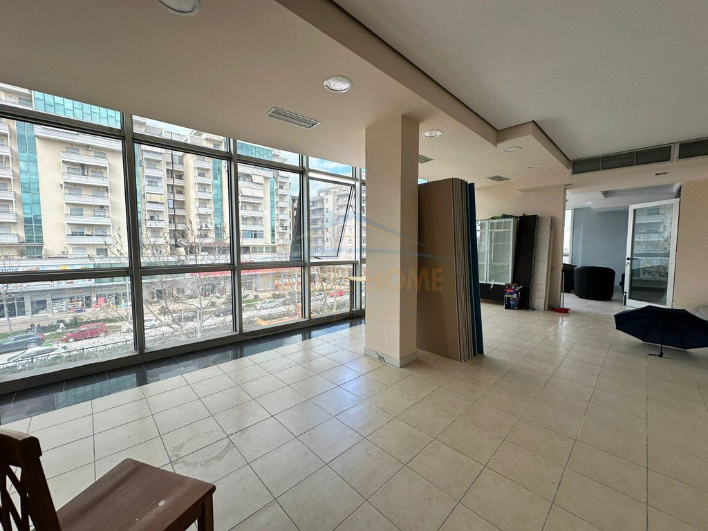Rent, Business Premises, Transballkanike, Vlore