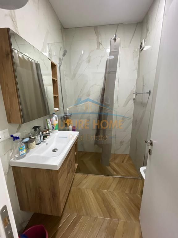 Qera, Apartament 1+1, Rruga e Dibrës, Tiranë.