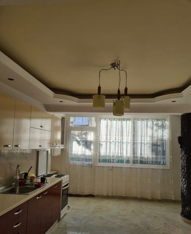 Affitto | Apartament 2 + 1 | Embassy of the United States | 500 €/mese