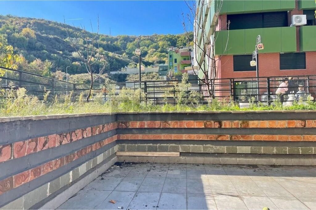 APARTAMENT 1+1 PER SHITJE TE KODRA DIELLIT 1