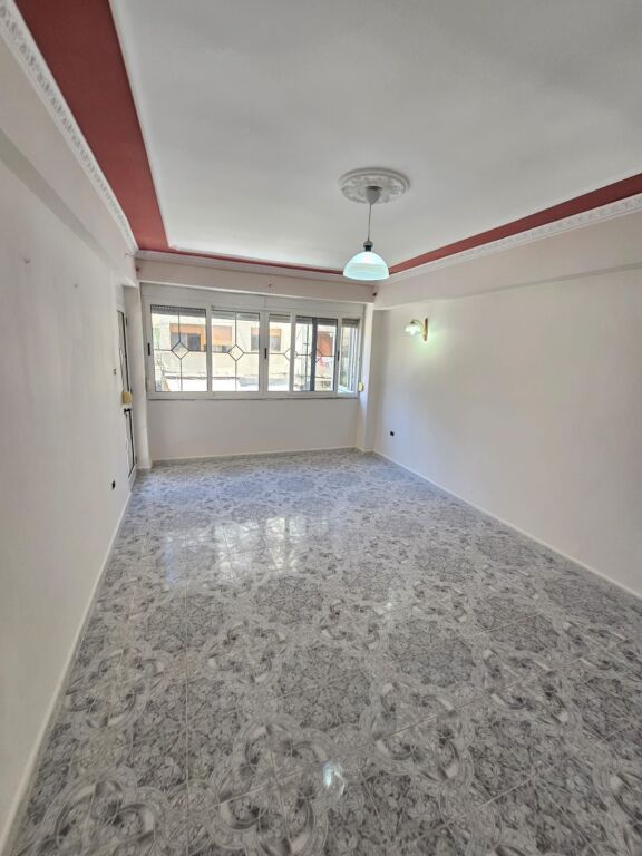SHITET APARTAMENT 2+1 PRANE PALLATIT TE SPORTIT
