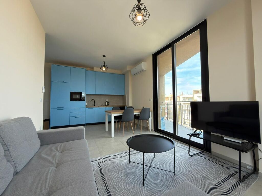 Apartament 2+1 me qera Vlore