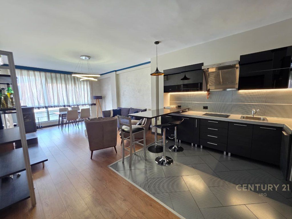 🏡 Elegante appartamento 2+1+2 in affitto vicino a Ura e Tabakëve