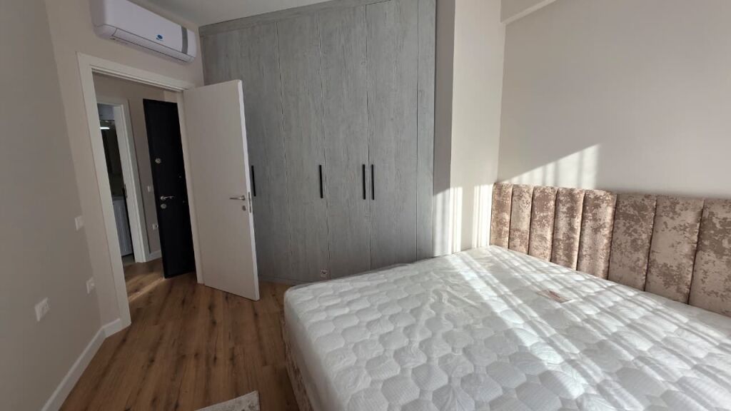 Jepet me qira Apartament 1+1 i mobiluar
