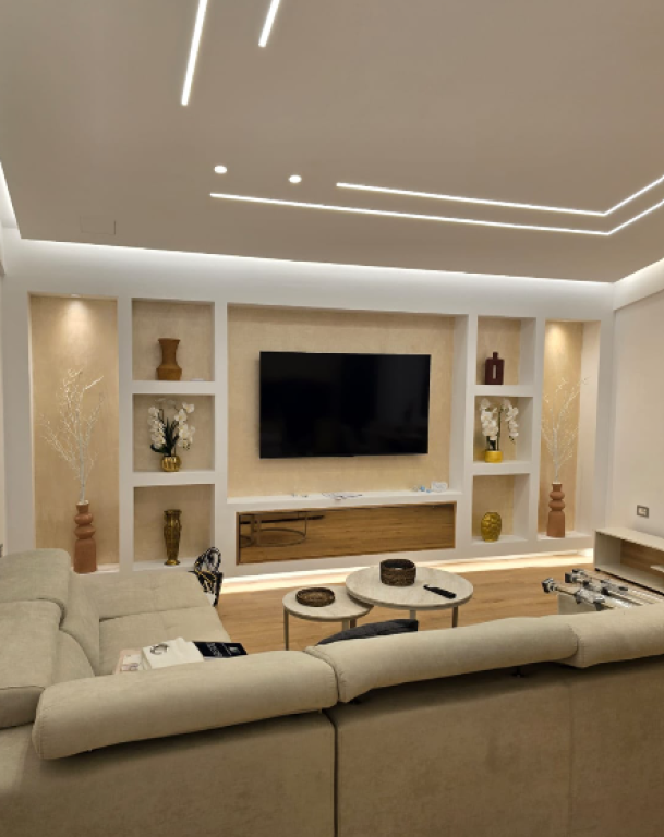 Private House for Rent – Petrelë