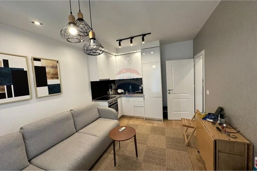 APARTAMENT 1+1 PER SHITJE NE MYSLYM SHYRI
