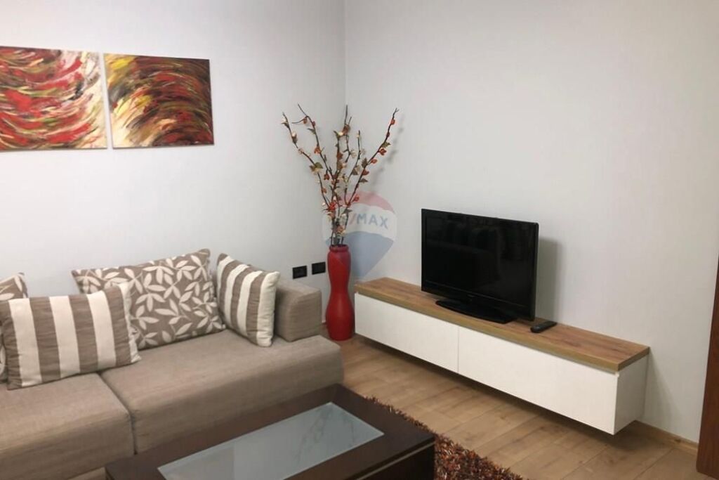 Appartamento - In Affitto - Myslym Shyri, Tirana