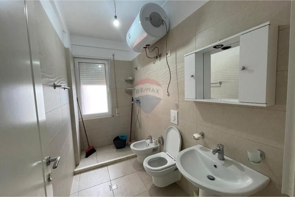 Apartament me Qira 1+1+Post Parkimi