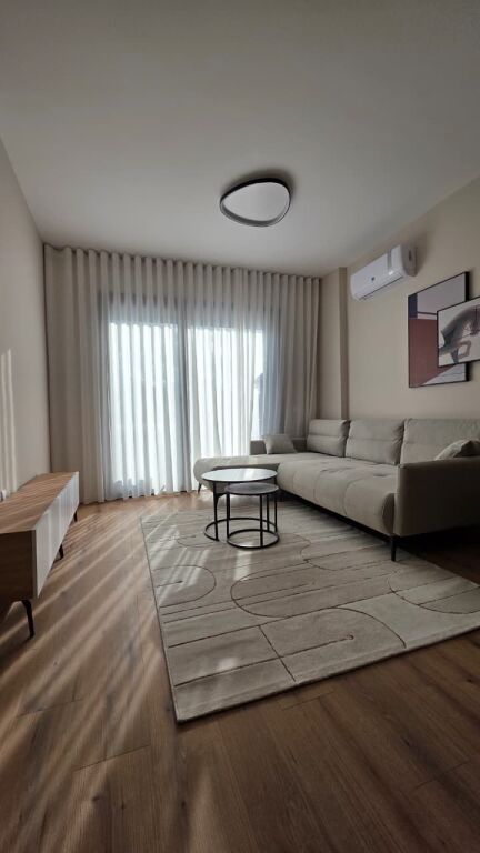 Jepet me qira Apartament 1+1 i mobiluar