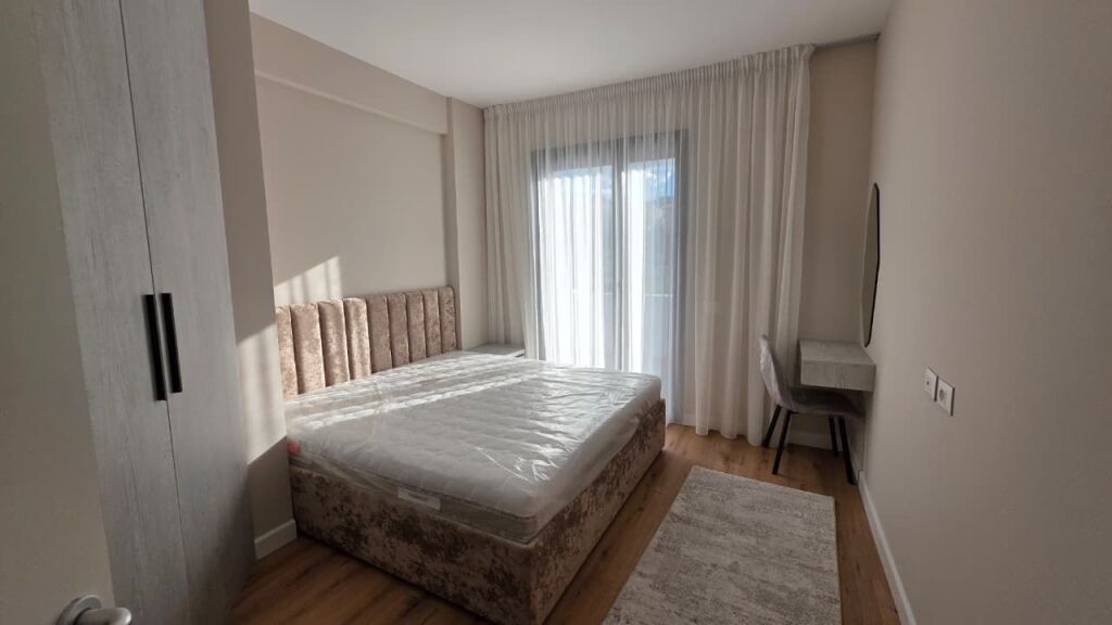 Jepet me qira Apartament 1+1 i mobiluar