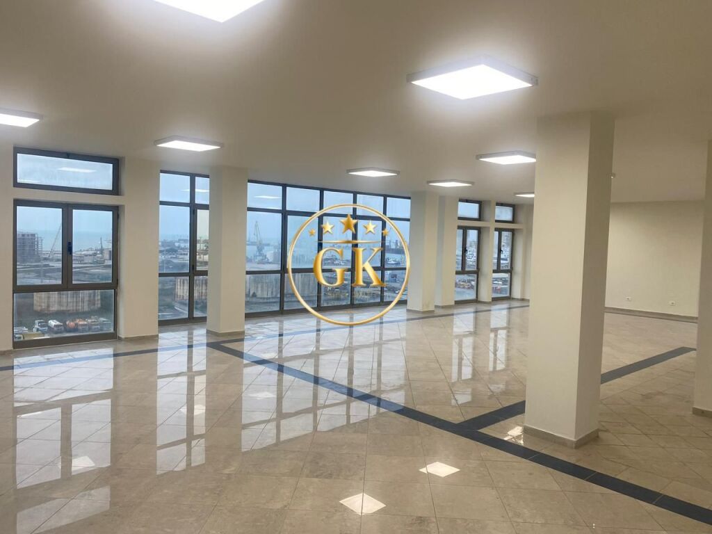 🏢 BUSINESS PREMISES FOR RENT – NEAR GALAKTIKU, DURRËS
