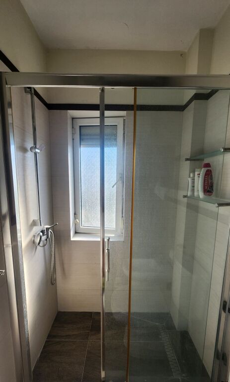Qera | Apartament 1 + 1 | Bulevardi Zogu i Parë | 550 €/muaj