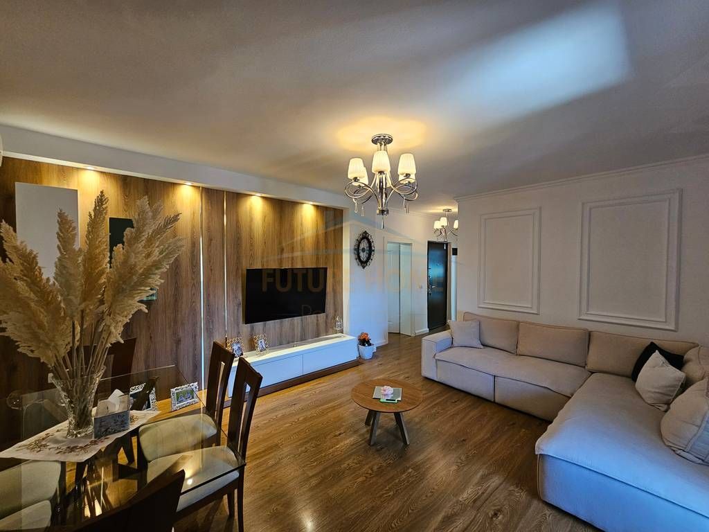 Shitet, Apartament 2+1, Laprake, Tiranë.