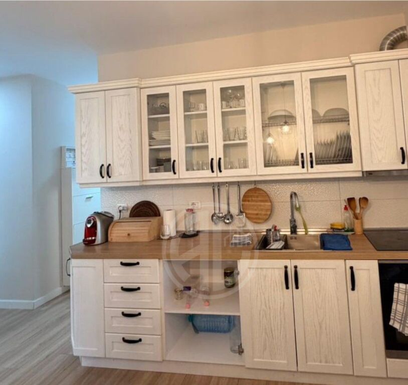 Per Shitje Apartament 1+1 – Shkëmbi i Kavajës | Vijë e Parë me Detin 🌊