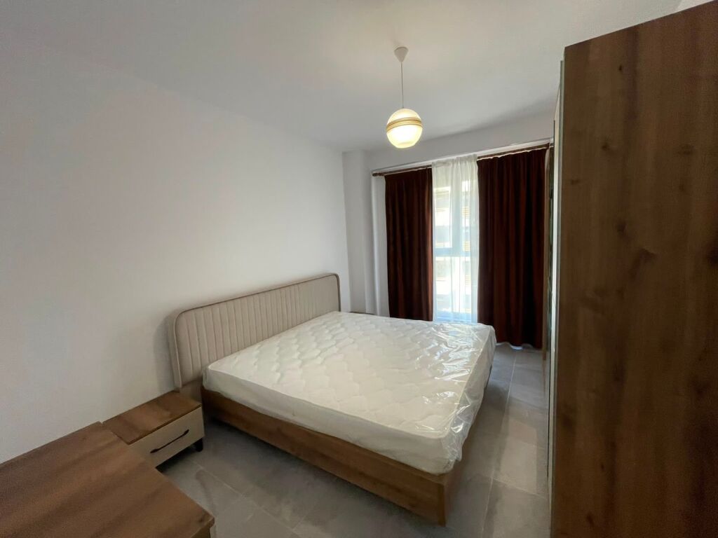 APARTAMENT 1+1 ME QIRA LAPRAK