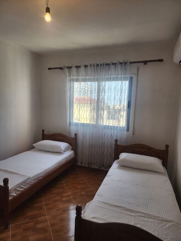 🏠Appartamento 2+1 in affitto annuale a Transballkanike, Vlore📍