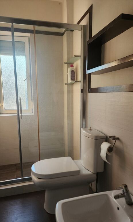 Qera | Apartament 1 + 1 | Bulevardi Zogu i Parë | 550 €/muaj