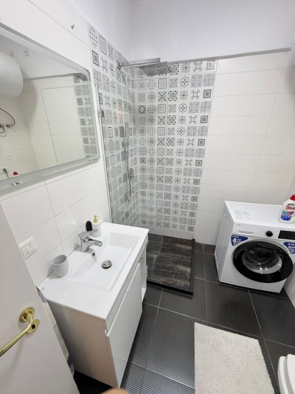 Apartament 2+1 per qera tek delijorgji