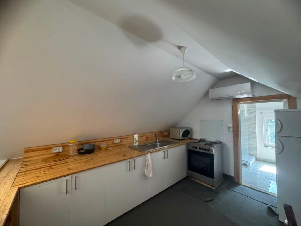 Apartament 1+1 me qira – Don Bosko, pranë Piceri Herdit !