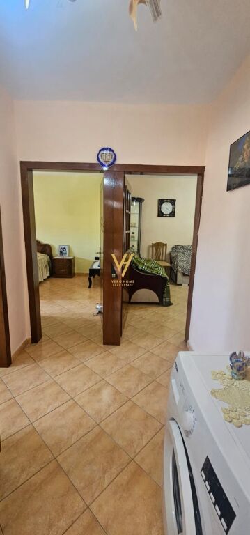 VENDESI APPARTAMENTO 2+1+BLK A KAVAJA 52.000 EURO