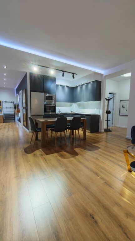 🏠 Apartment 2+1 + Balcony for rent  📍 Tish Dahia Street 💰 Price: 950€/month
