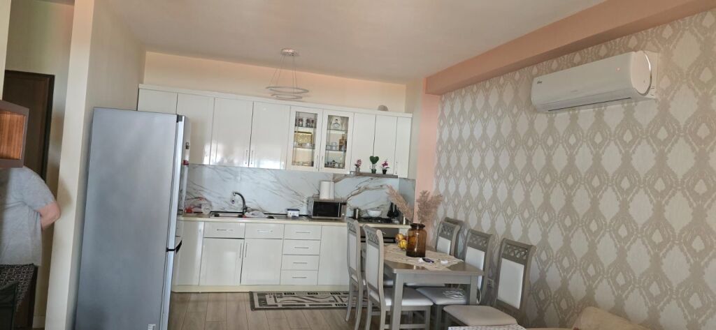 2+1, te vila L astir, 600 euro