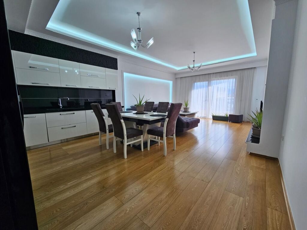 🏡 Jepet me Qira Apartament 2+1+2 pranë Kopshtit Zoologjik, Tiranë