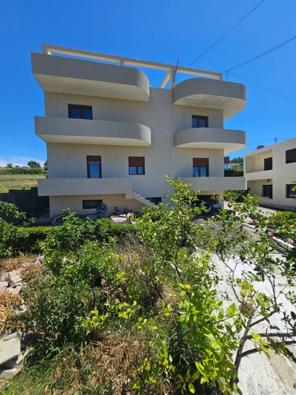 🏡 4-STOREY VILLA FOR SALE IN SHKALLNUR, DURRËS