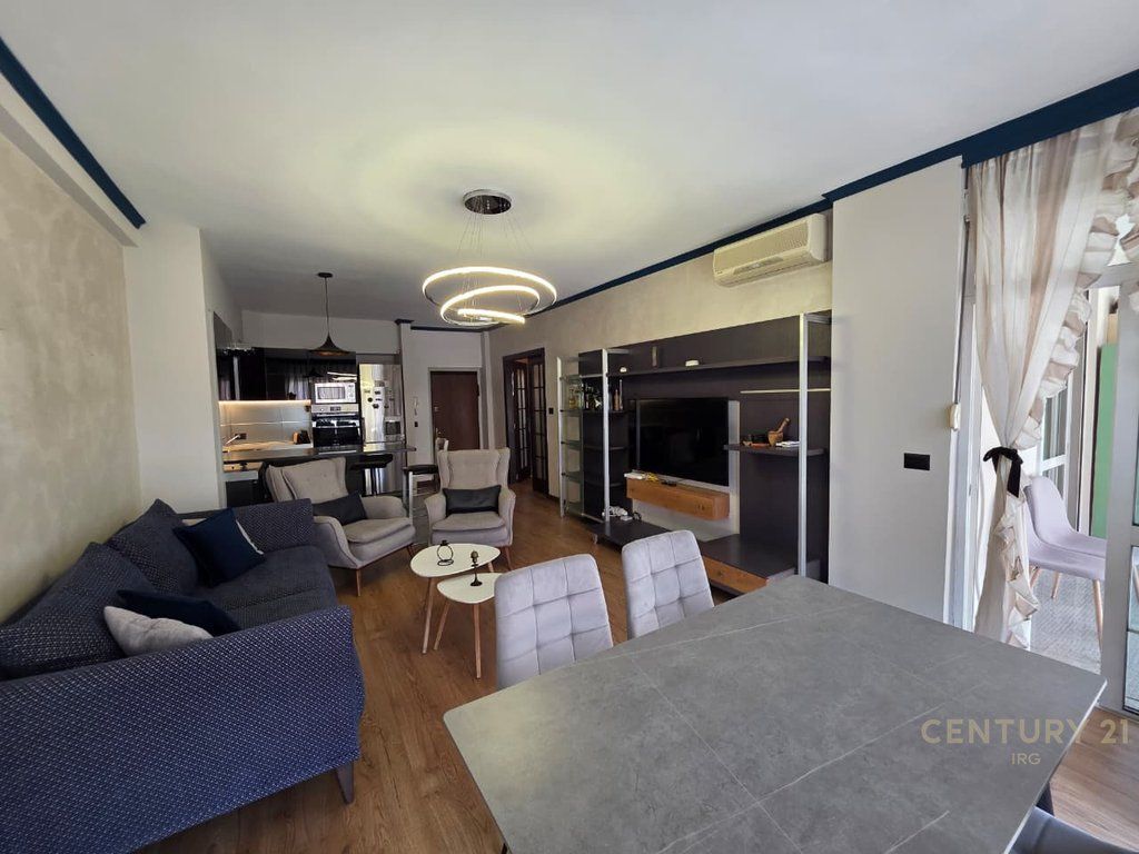 Appartamento 2+1+2 | In Affitto 📍 Ponte dei Tabacchi – vicino a Toptani Center 1.200 € /Mese