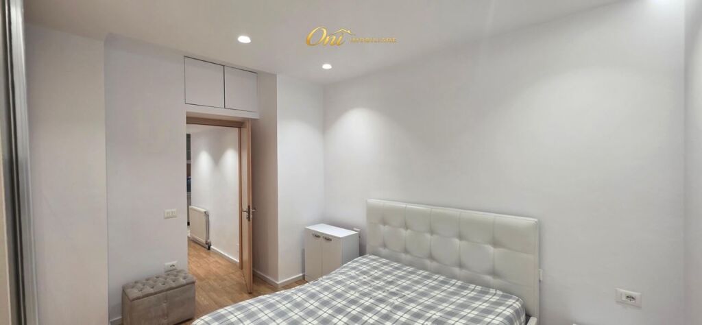 JEPET APARTAMENT ME QERA 1+1 KODRA E DIELLIT