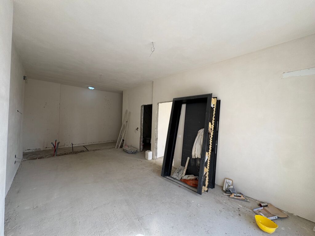Apartament 1+1 , Hazizaj Eliston Ish Fusha Aviacionit