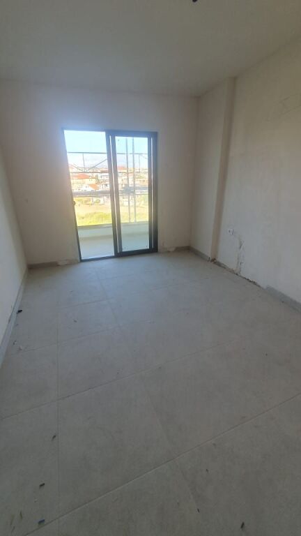 🏡 SHITET APATRAMENT 1+1 GOLEM 1000€m2