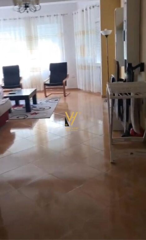 VENDESI APPARTAMENTO 2+1+BLK A KAVAJA 82.000 EURO