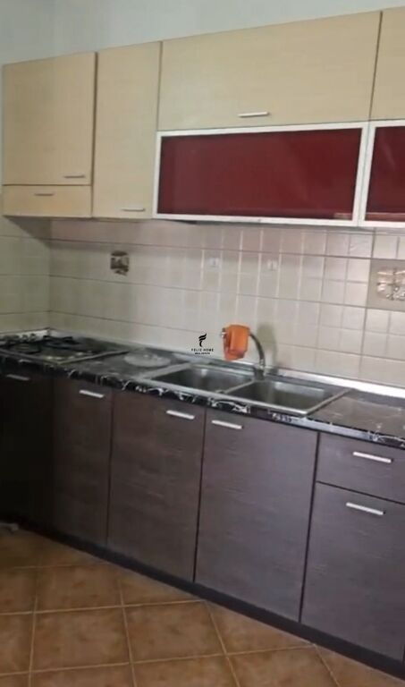 APARTAMENT ME QERA 2+1 SIRI KODRA 40.000 LEKE FH-77960