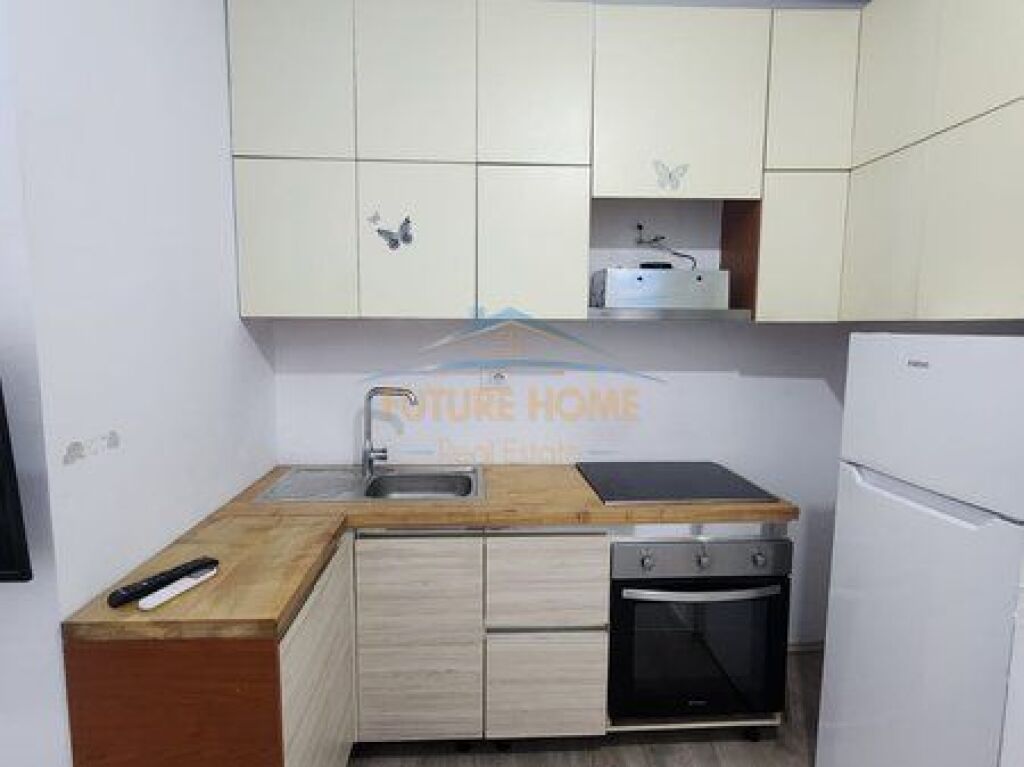 For sale, Studio apartment, KompleksiMangalem, Ali Demi