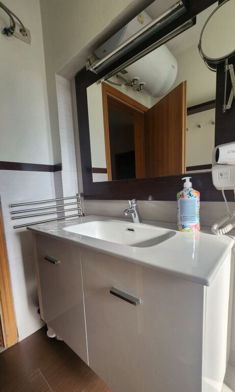 Qera | Apartament 1 + 1 | Bulevardi Zogu i Parë | 550 €/muaj