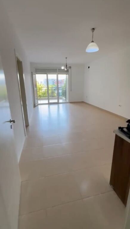Qera | Apartament 2 + 1 | Fusha Aviacionit | 500 €/muaj