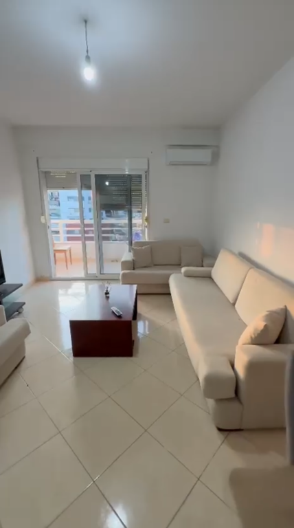 🏡 Jepet me qira apartament 2+1+2 📍 Tek Shkolla e Kuqe, Rr. Riza Cerova