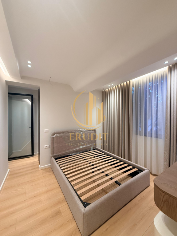 🏡 Appartamento 2+1 in affitto al secondo piano di una villa nella zona della Spiaggia Vecchia, Vlora