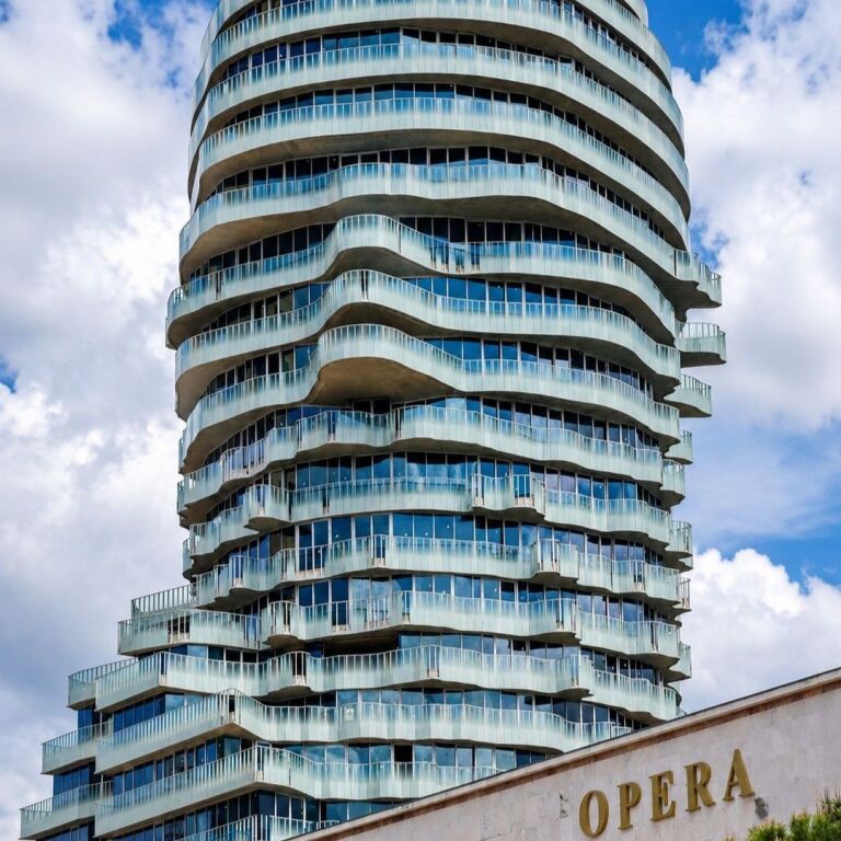 🏡 Appartamento 1+1 in Vendita – Tirana’s Rock ✨