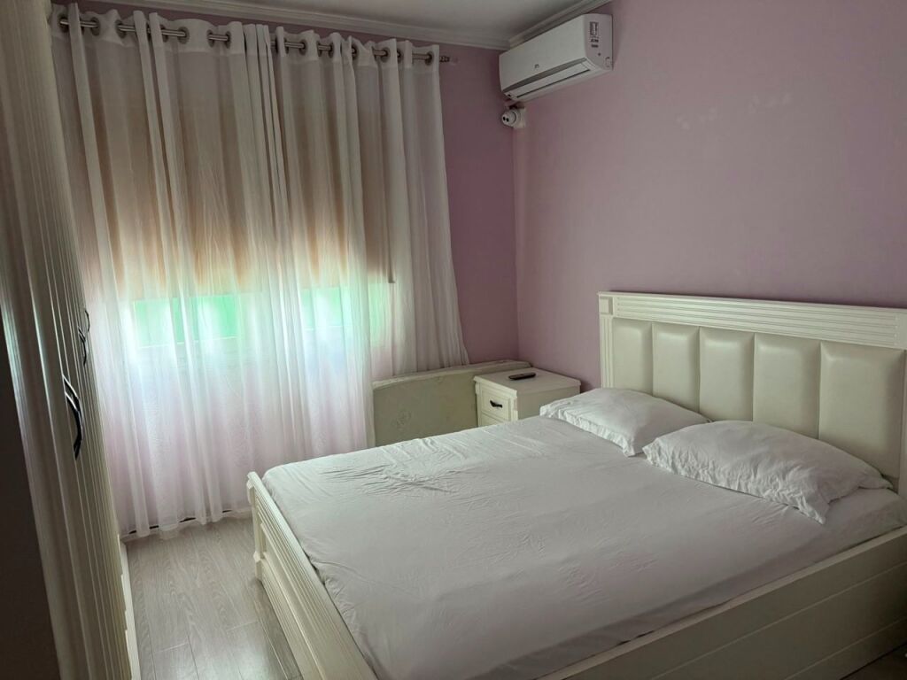 Apartment 2+1 for rent in Komuna e Parisit