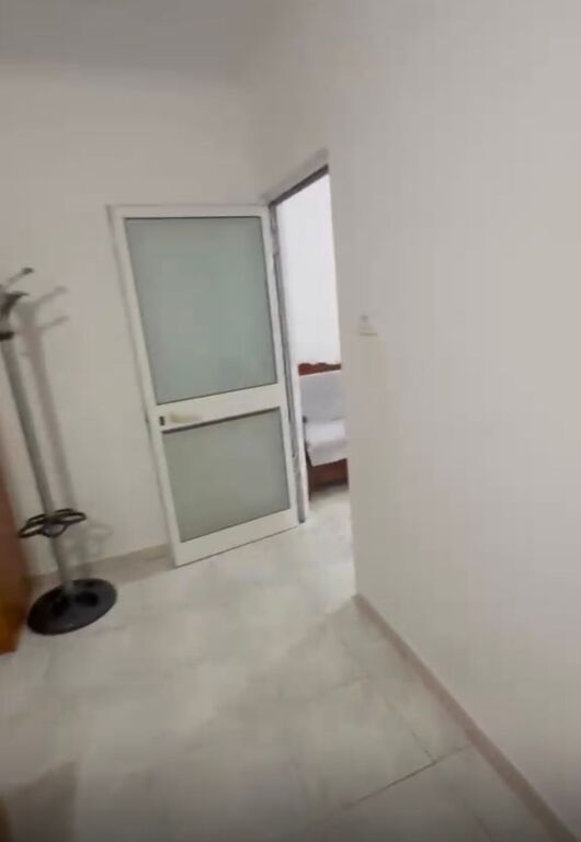 Qera | Apartament 1 + 1 | Pallati me Shigjeta | 350 €/muaj