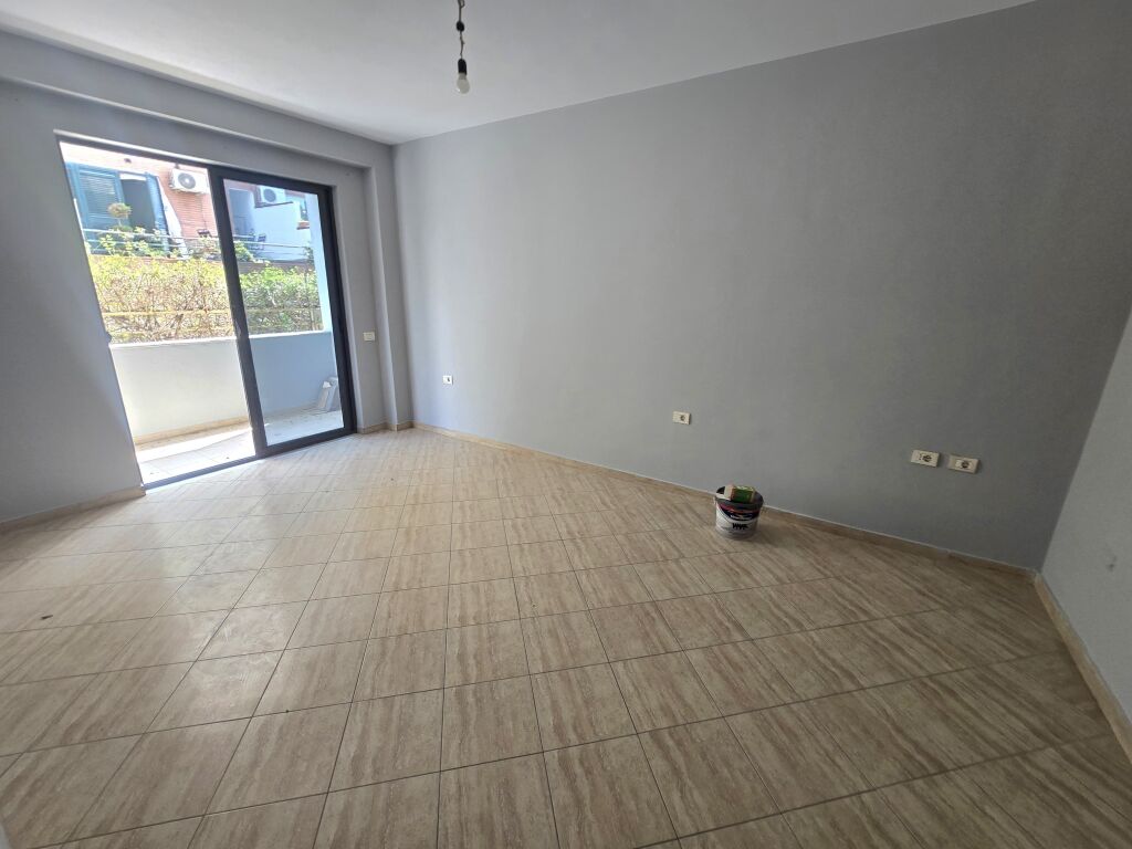 Apartment / Office For Rent Kodra e Diellit 1