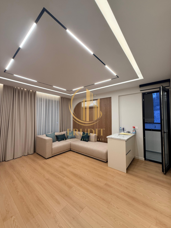 🏡 Appartamento 2+1 in affitto al secondo piano di una villa nella zona della Spiaggia Vecchia, Vlora