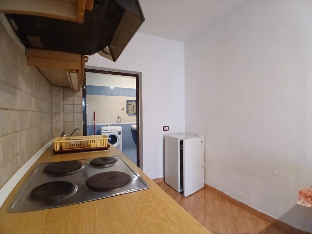 Jepet Me Qera Apartament 1+1+1 Ballkon